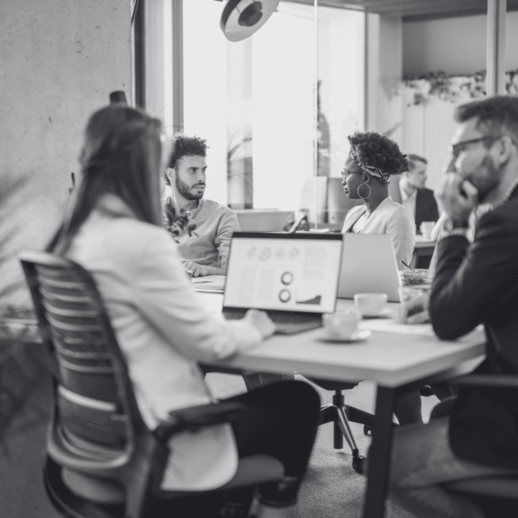 Abogados para influencers y creadores de contenido